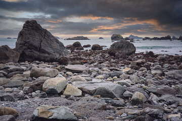 从北京到广西南宁有多远
