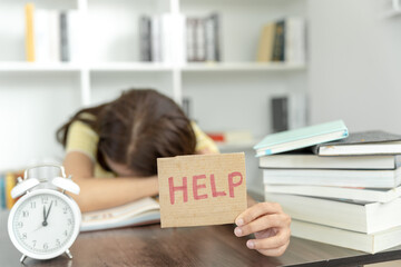 十年的吉利自由舰还能跑1000公里的长途吗