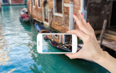 '起亚被现代收购了吗？