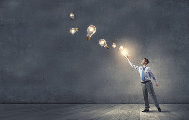 十年的吉利自由舰还能跑1000公里的长途吗